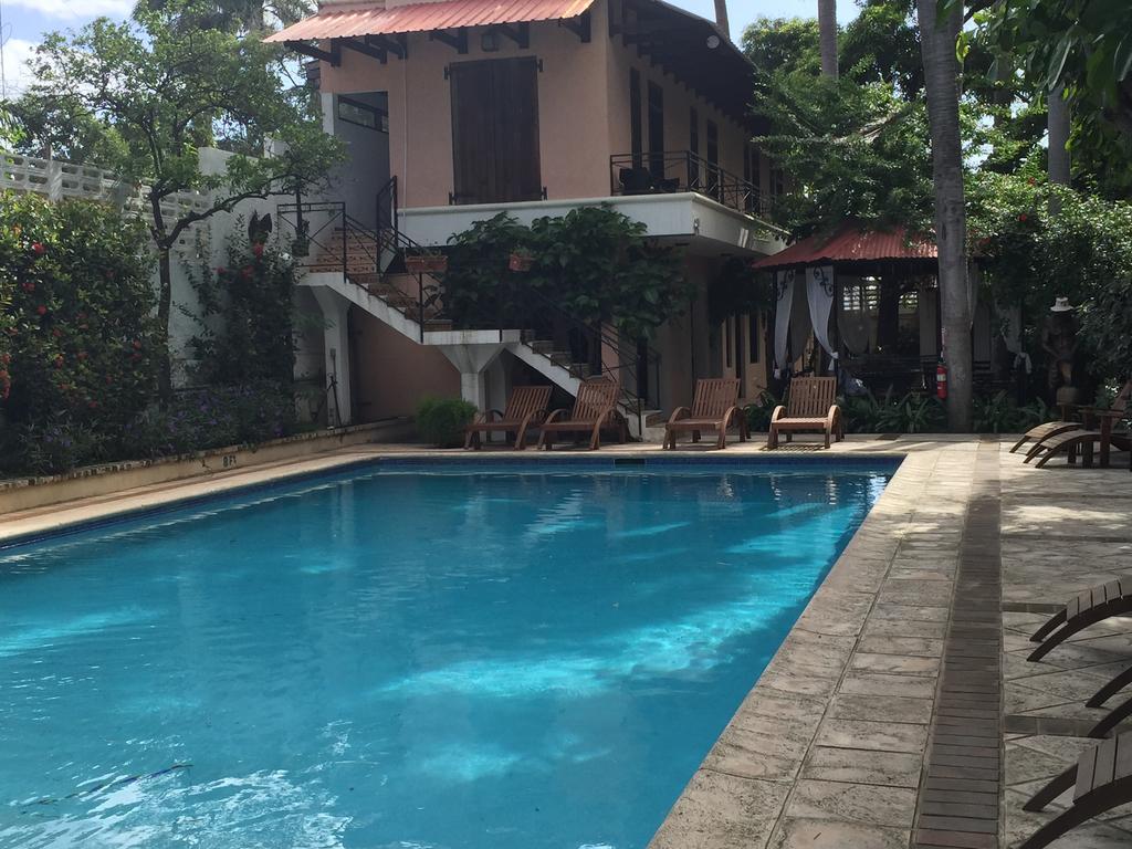 Hotel Du Roi Christophe Cap-Haïtien エクステリア 写真