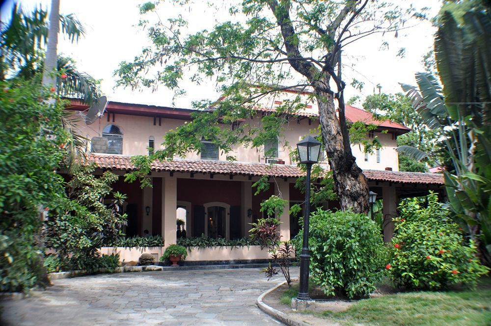 Hotel Du Roi Christophe Cap-Haïtien エクステリア 写真